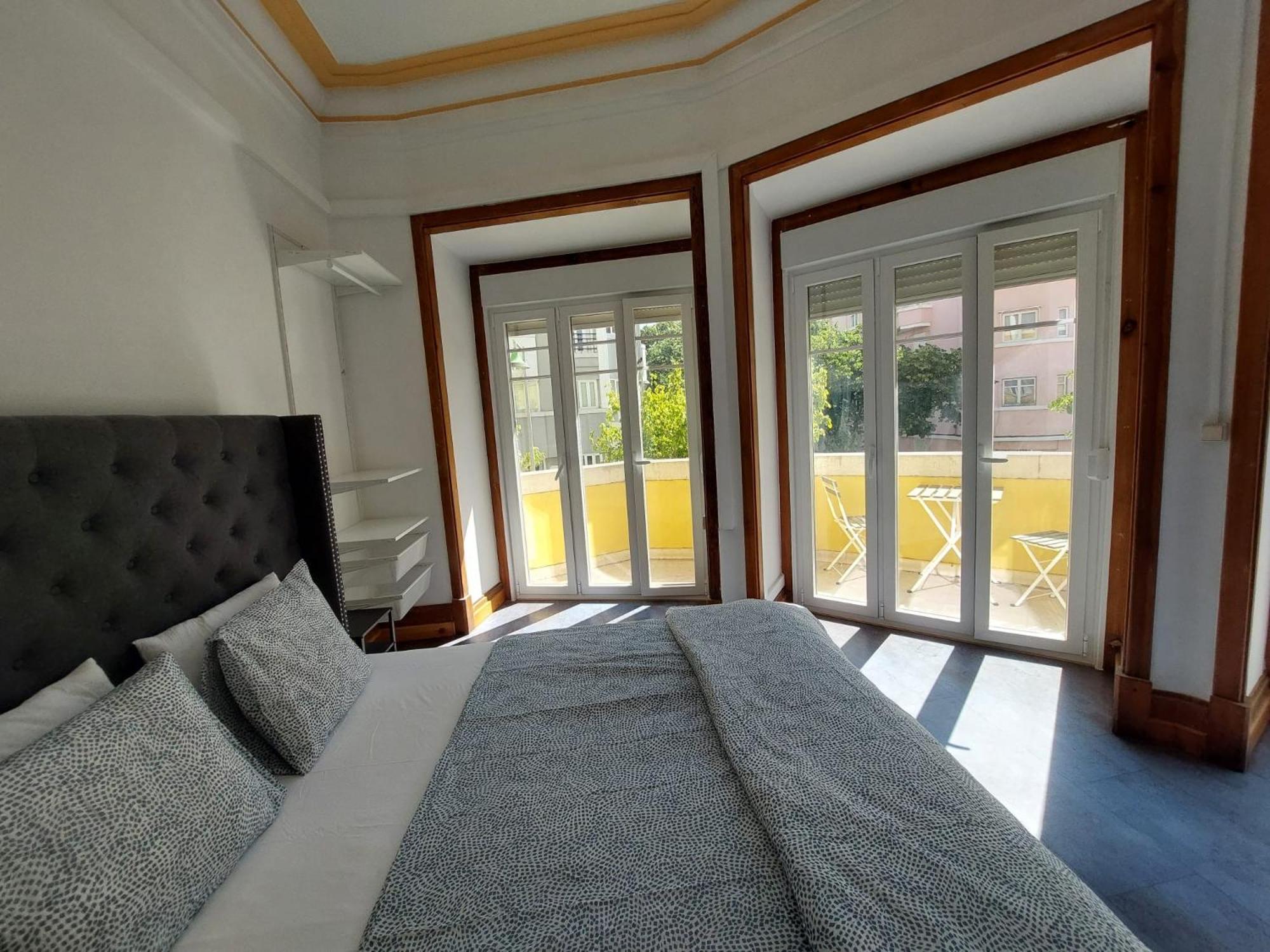 Guest house Parque Eduardo Vii Lisbon